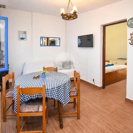 House Serenity Ferienhaus Otok Zizanj