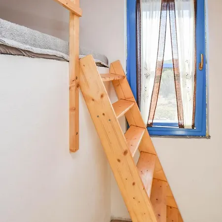 House Serenity Otok Zizanj